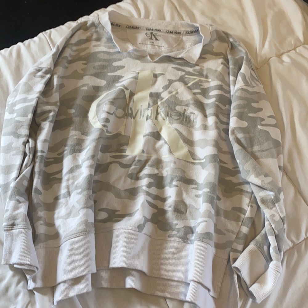 Calvin Klein v neck sweater